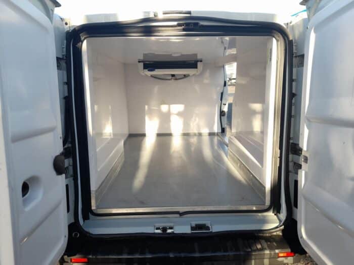 Renault Trafic Fourgon Frigorifique L2H1 3000 kg Blue dCi 130 Confort - Image 6