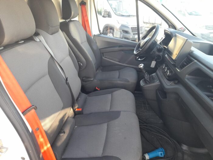 Renault Trafic Fourgon Frigorifique L2H1 3000 kg Blue dCi 130 Confort - Image 9