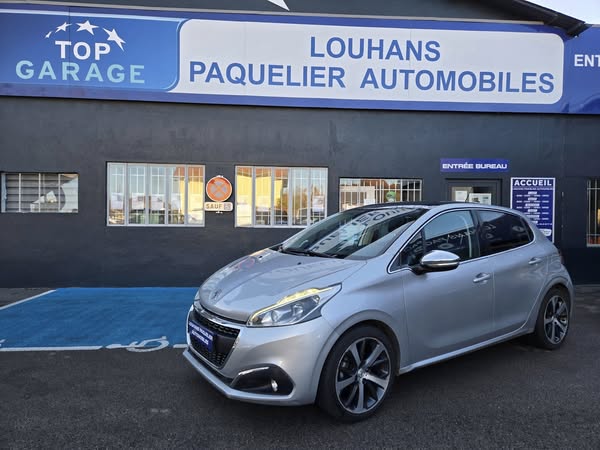 Peugeot 208 - Image 1