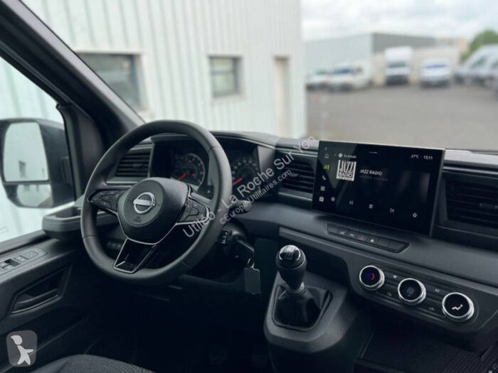 Nissan Interstar Caisse grand volume L4 2.0 DCI 170CH - Image 16