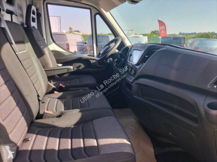 Iveco Daily Caisse grand volume 35C16H EMP 4100 - Image 11