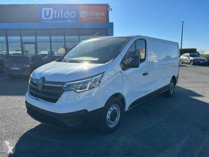 Renault Trafic Fourgon 150 ch - Image 1