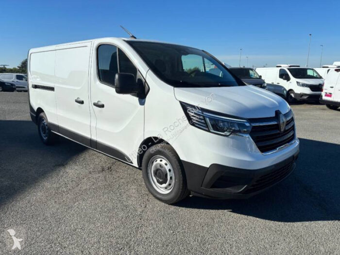 Renault Trafic Fourgon 150 ch - Image 12