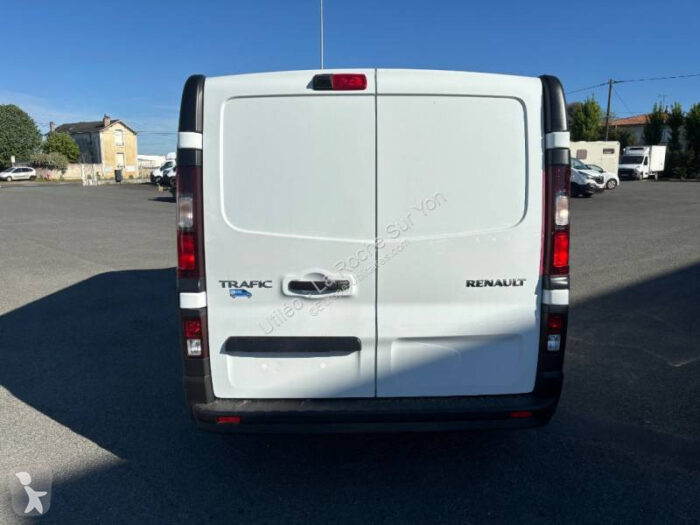 Renault Trafic Fourgon 150 ch - Image 4