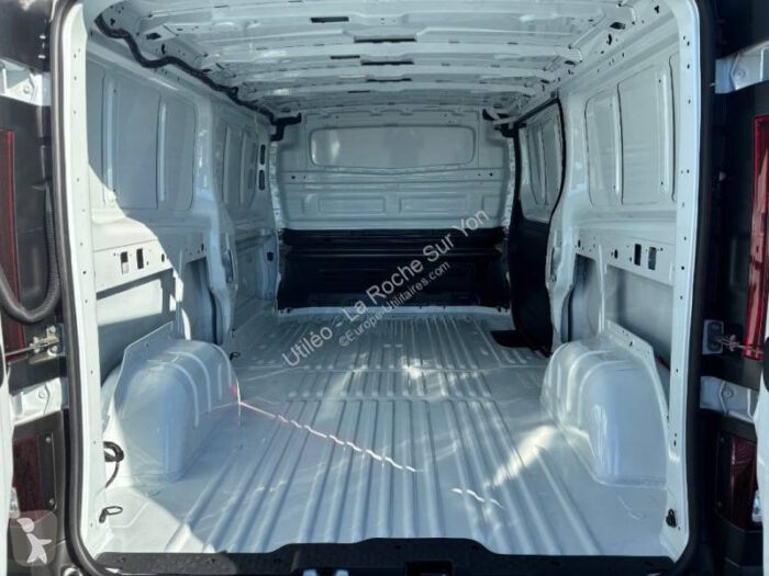 Renault Trafic Fourgon 150 ch - Image 6