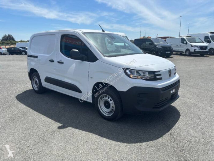 Peugeot Partner Fourgon 100 ch - Image 11