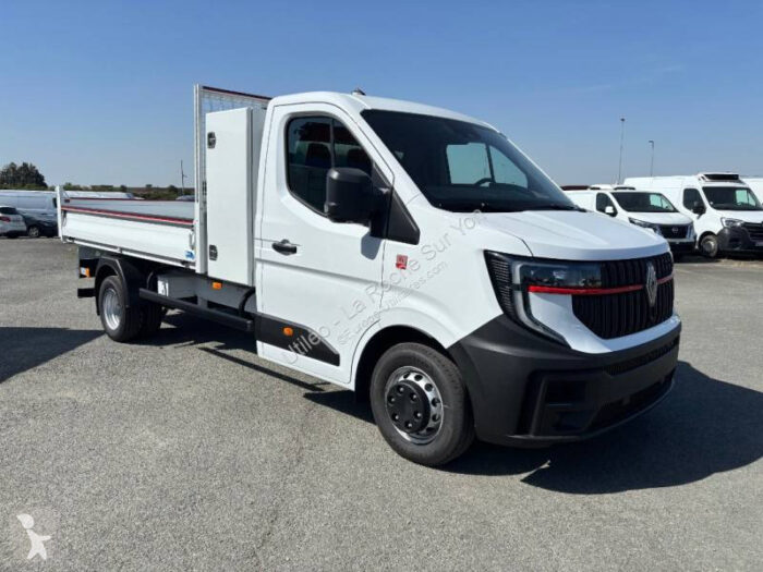 Renault Master Benne 150 DCI - Image 1
