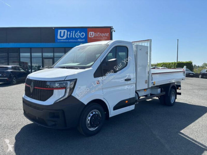 Renault Master Benne 150 DCI - Image 12