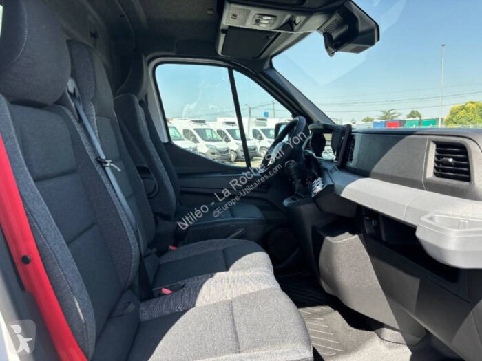 Renault Master Benne 150 DCI - Image 9