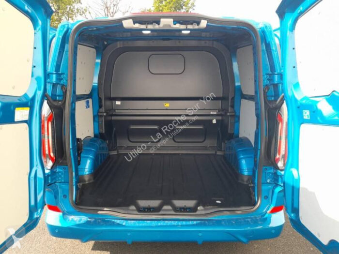 Ford Transit Custom Cabine approfondie 170 ch - Image 9