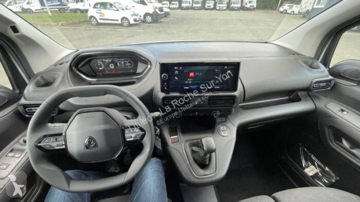 Peugeot Partner Fourgon 1.5 HDI 100CH BVM6 - Image 11