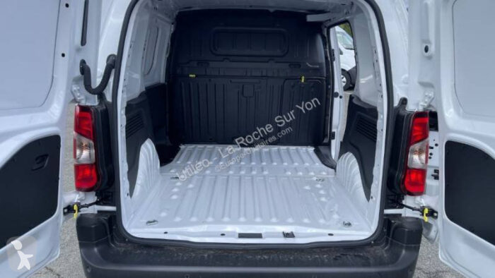 Peugeot Partner Fourgon 1.5 HDI 100CH BVM6 - Image 8