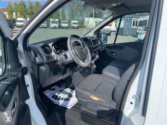 Renault Trafic Fourgon DCI 125 - Image 11