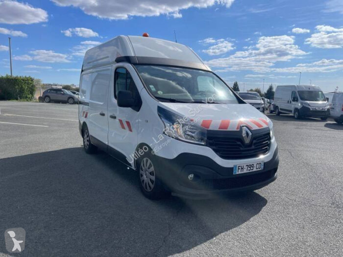 Renault Trafic Fourgon DCI 125 - Image 2