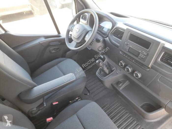 Nissan Interstar Caisse grand volume RJ L4H1 2.3 DCI 165CH ACENTA - Image 7