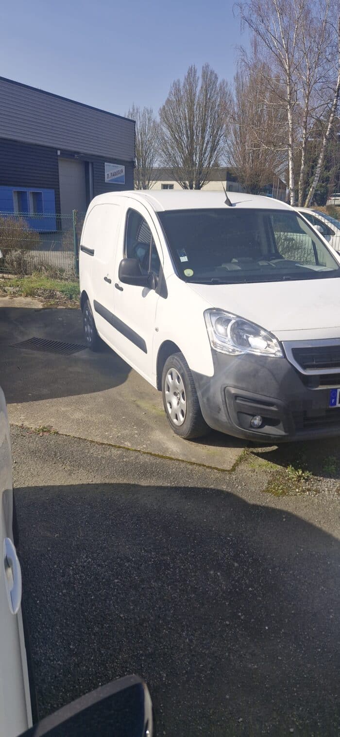 Peugeot Partner - Image 2