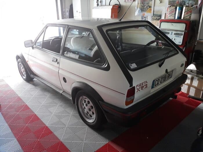 Ford Fiesta XR2 - Image 5