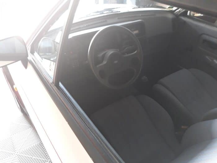 Ford Fiesta XR2 - Image 6