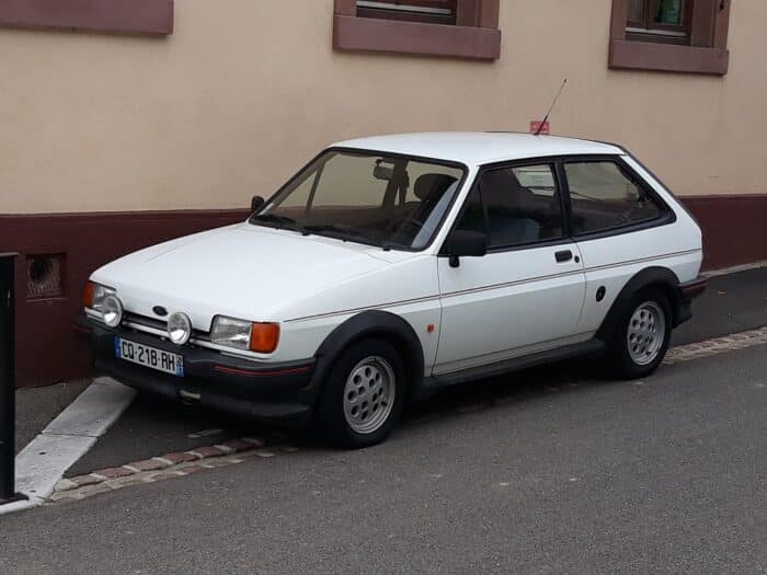 Ford Fiesta XR2 - Image 7
