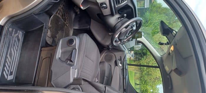Ford TRANSIT CUSTOM - Image 2