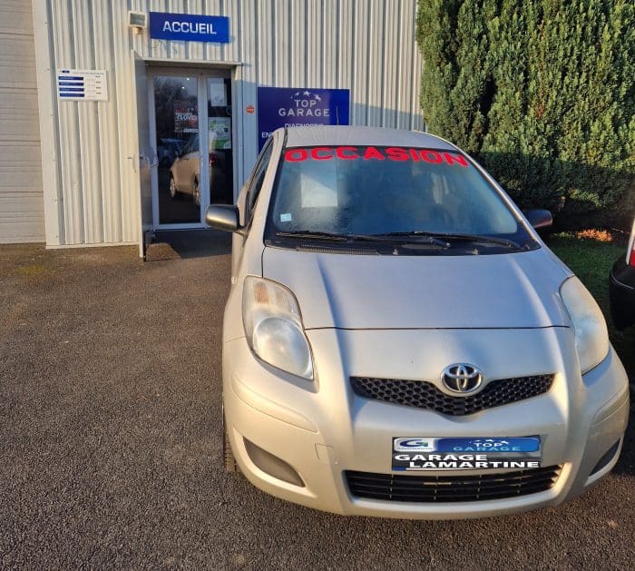 Toyota Yaris - Image 1