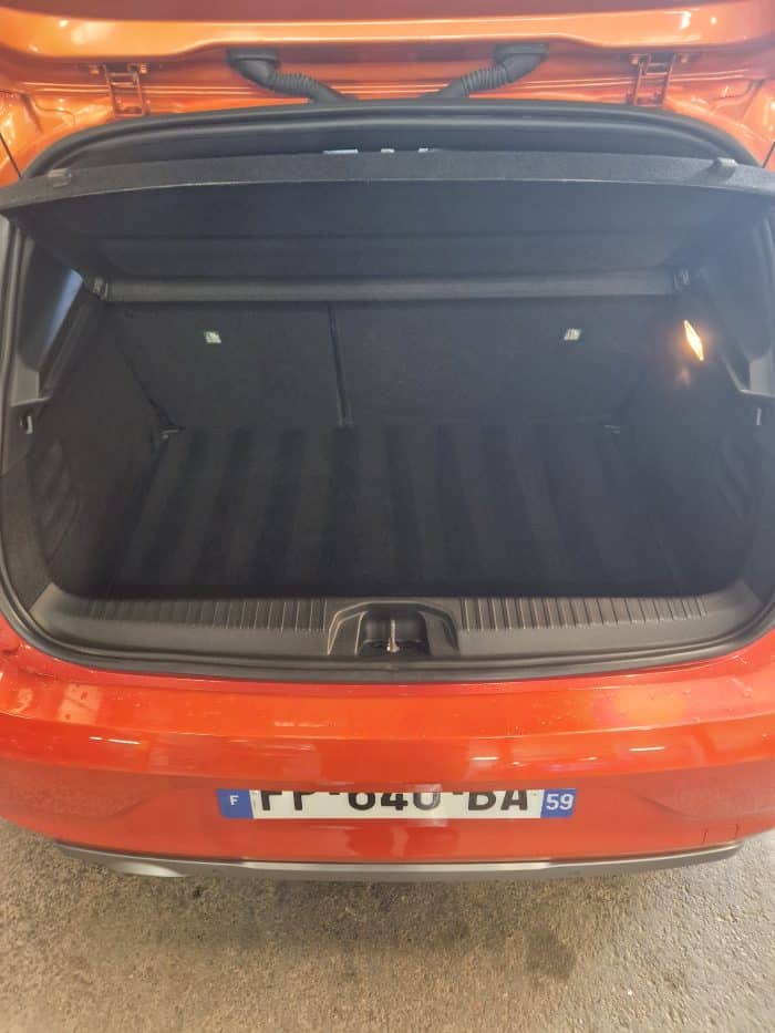 Renault Clio V - Image 10