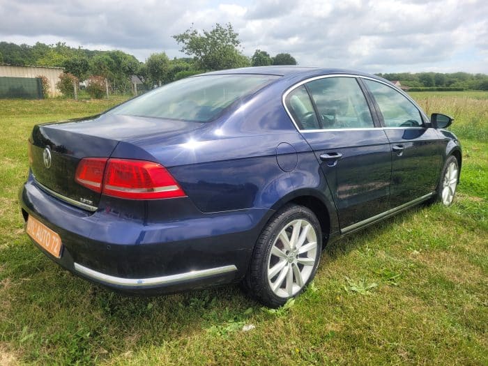 Volkswagen Passat 2.0 TDI 170 CV BlueMotion Carat DSG6 - Image 4