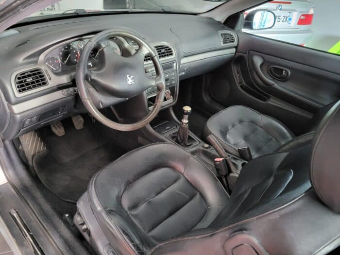 Peugeot 406 coupé V6 BVM - Image 17