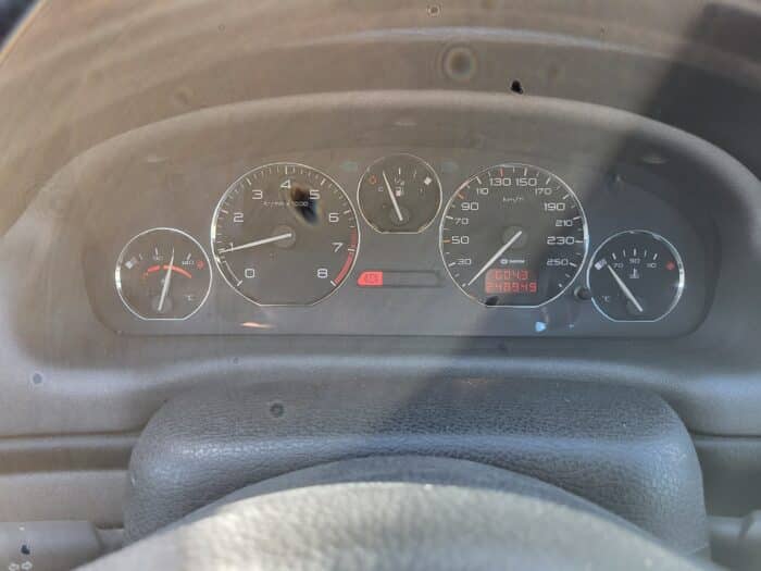 Peugeot 406 coupé V6 BVM - Image 24