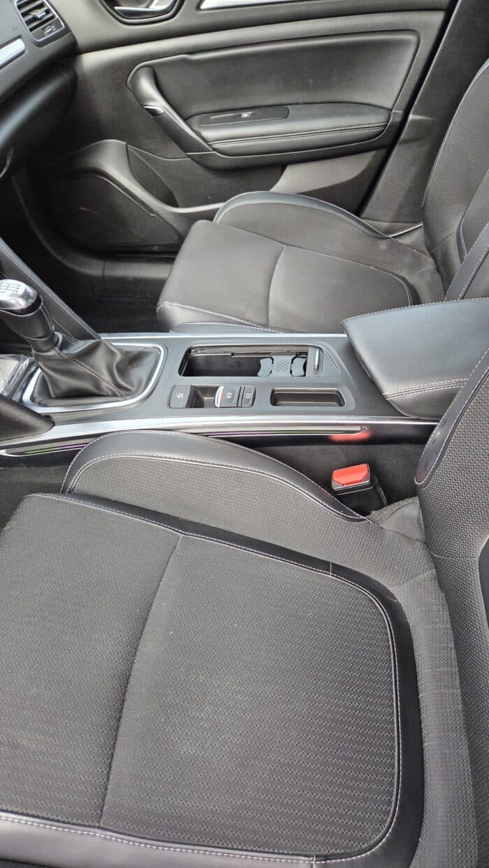 Renault MEGANE - Image 5