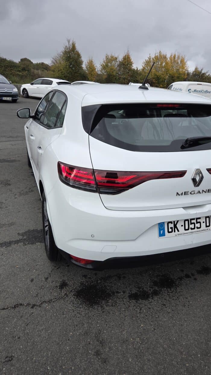 Renault MEGANE - Image 2