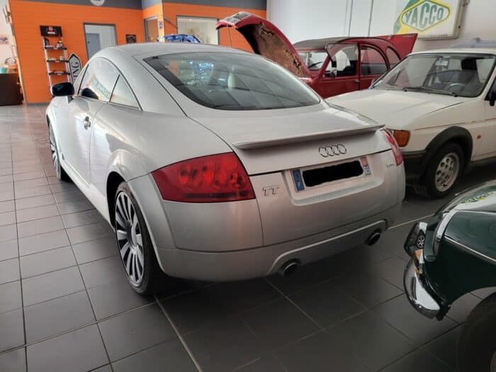 Audi TT 8N - Image 2