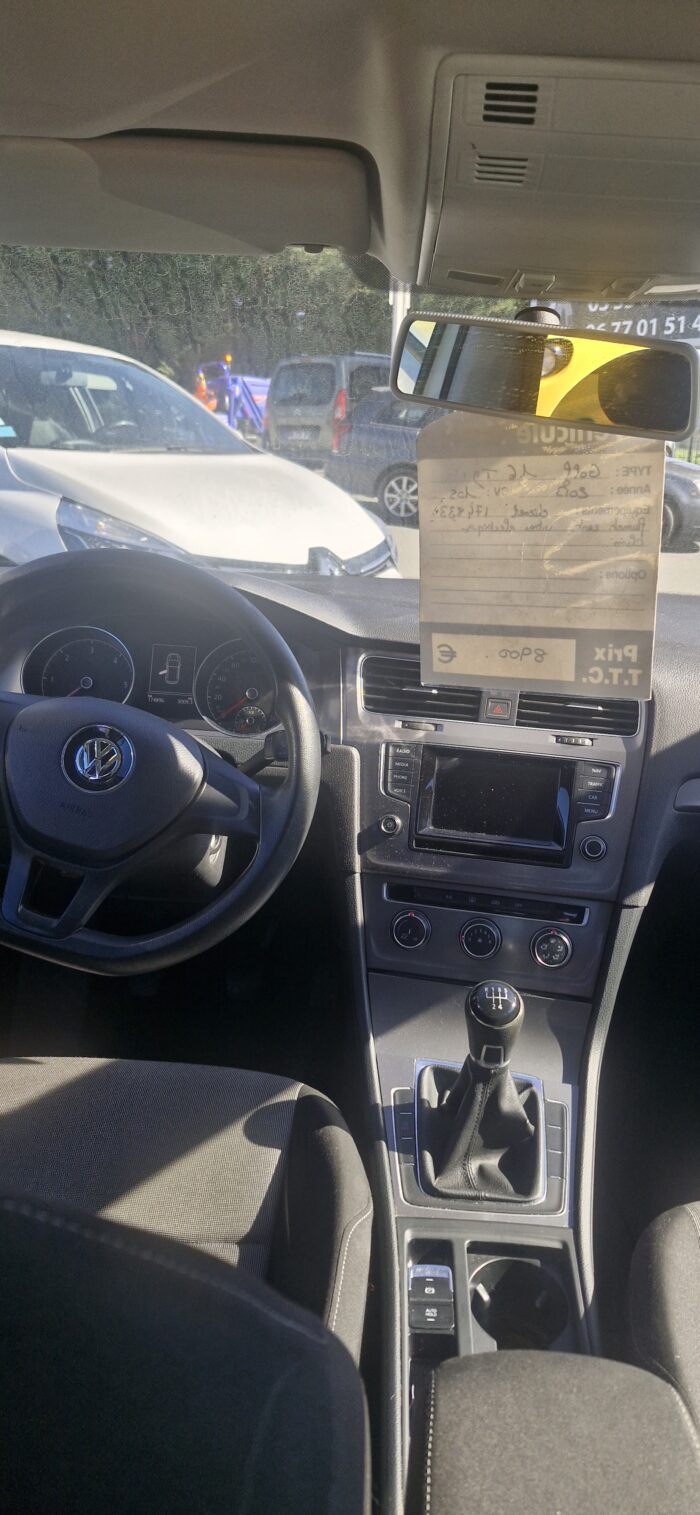 Volkswagen Golf - Image 5