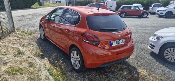 Peugeot 208 hdi 100 cv - Image 2