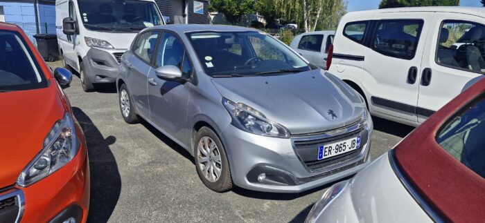 Peugeot 208 1.6 hdi 75cv - Image 1