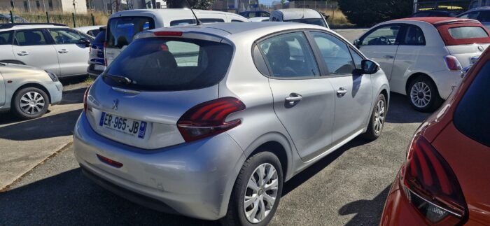 Peugeot 208 1.6 hdi 75cv - Image 4