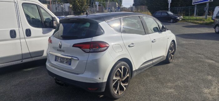Renault Scenic - Image 4
