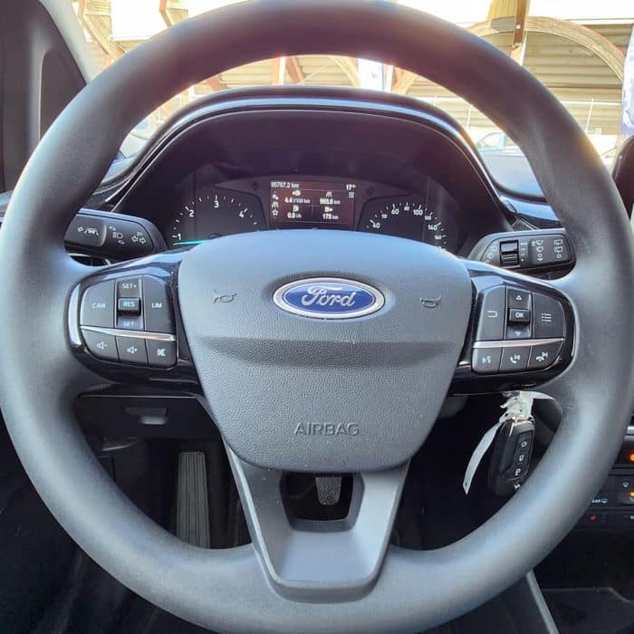 Ford Fiesta - Image 18