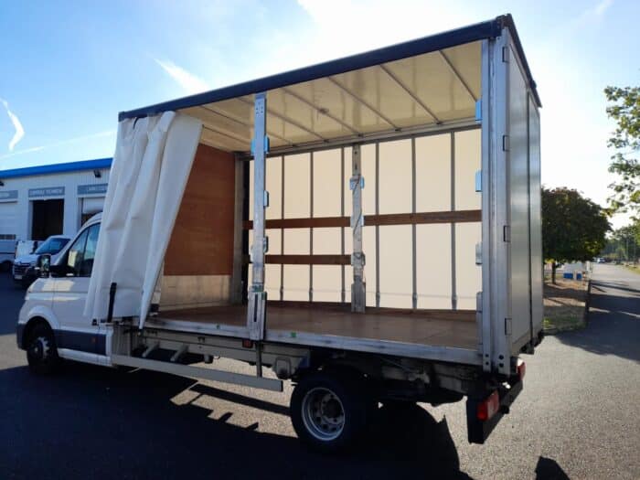 Volkswagen CRAFTER TAUTLINER - Image 5