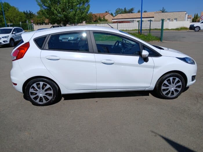 Ford FIESTA 1.5 TDCI 75CV - Image 2