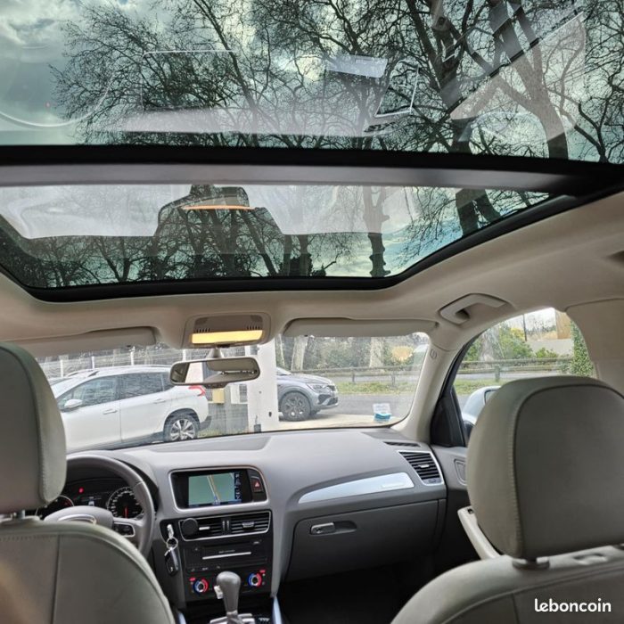 Audi Q5 - Image 2