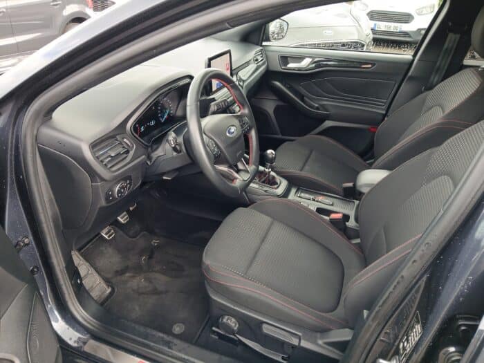 Ford FOCUS ST LINE 1.5 ECOBLUE 120CH - Image 4