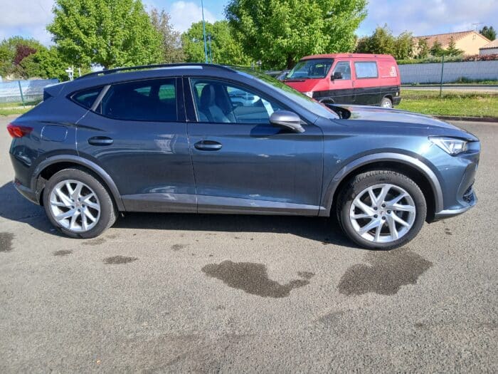 Seat CUPRA FORMENTOR 1.5 TSI 150 ch DSG7 V - Image 4