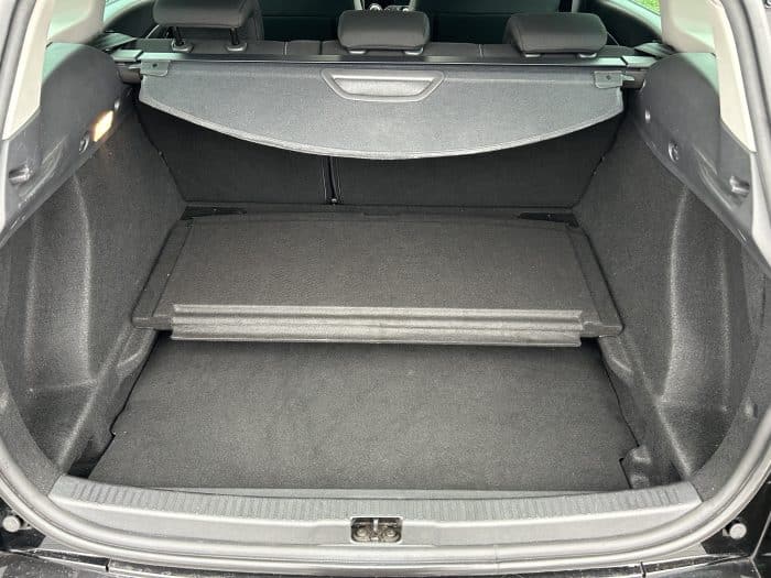 Renault CLIO ESTATE 0.9l TCE 90CH LIMITED - Image 26