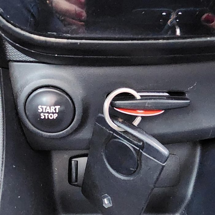 Renault Clio IV - Image 16