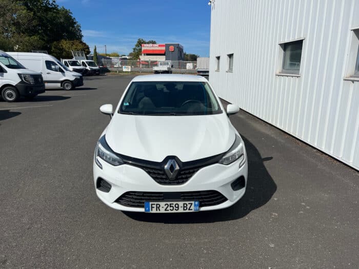 Renault CLIO V SOCIÉTÉ BLUE dCi 85 – AIR NAV - Image 3