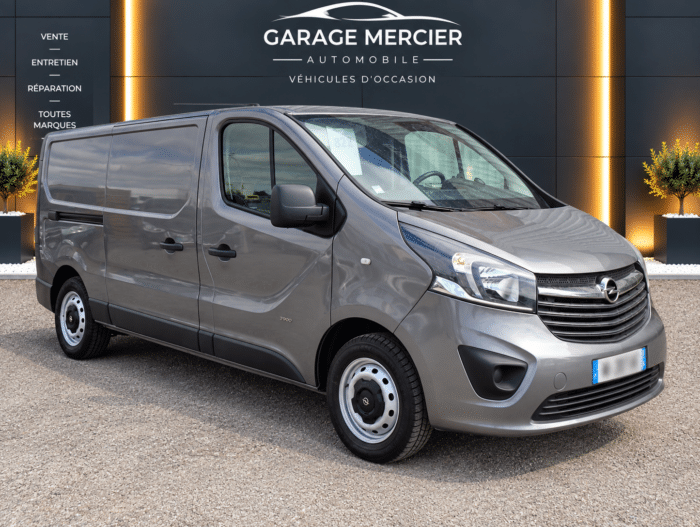 Opel VIVARO - Image 1
