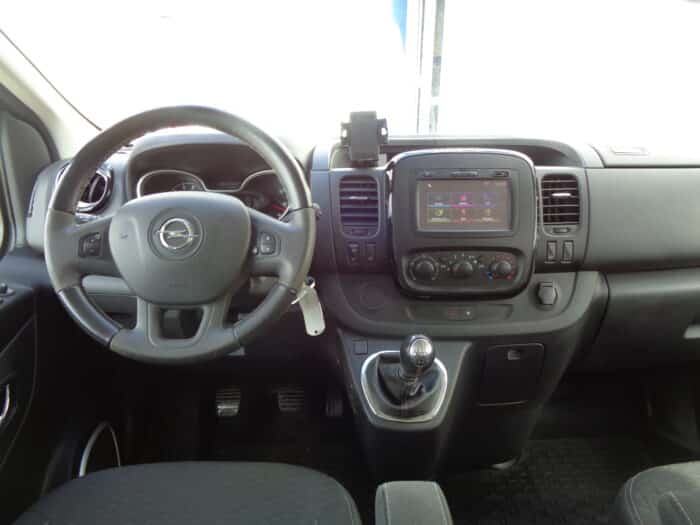 Opel VIVARO - Image 5