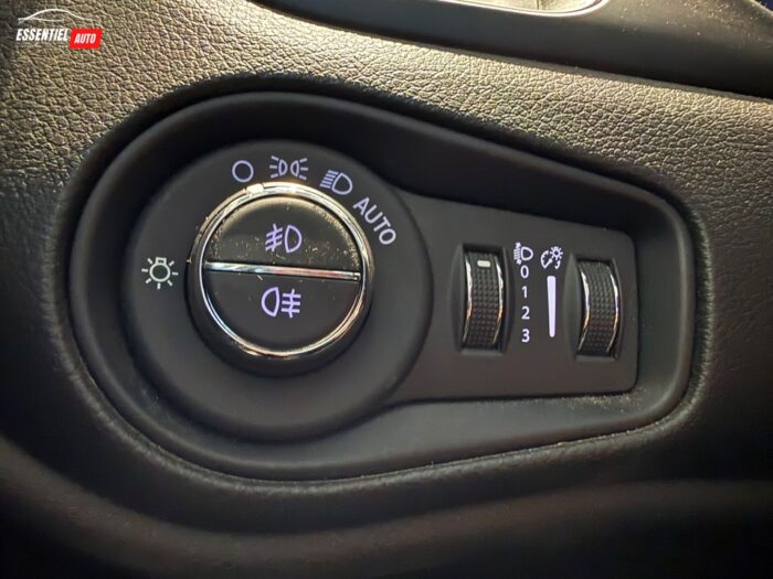 Jeep Renegade 1.6 MultiJet Limited 130ch - Image 10