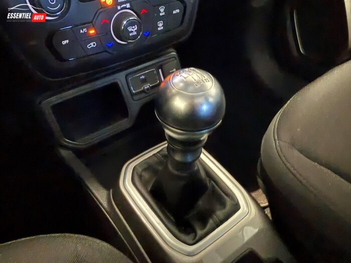 Jeep Renegade 1.6 MultiJet Limited 130ch - Image 14